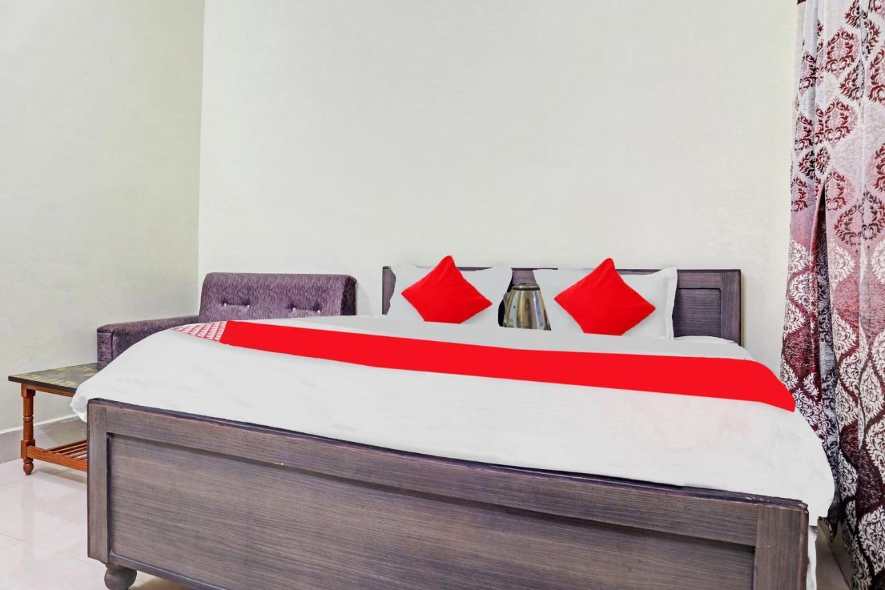 Hotel O Samridhi Bilāspur Buitenkant foto