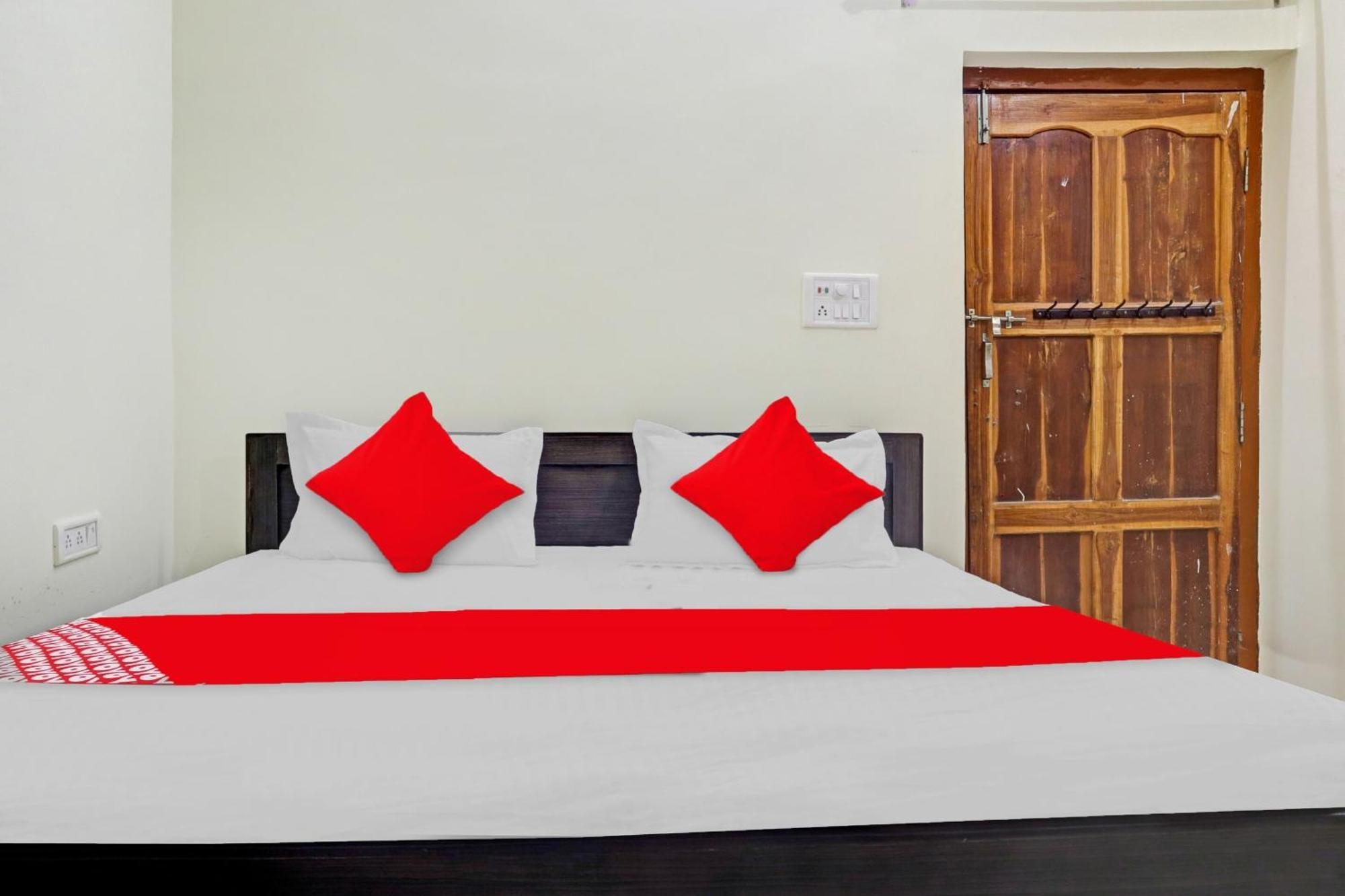 Hotel O Samridhi Bilāspur Buitenkant foto
